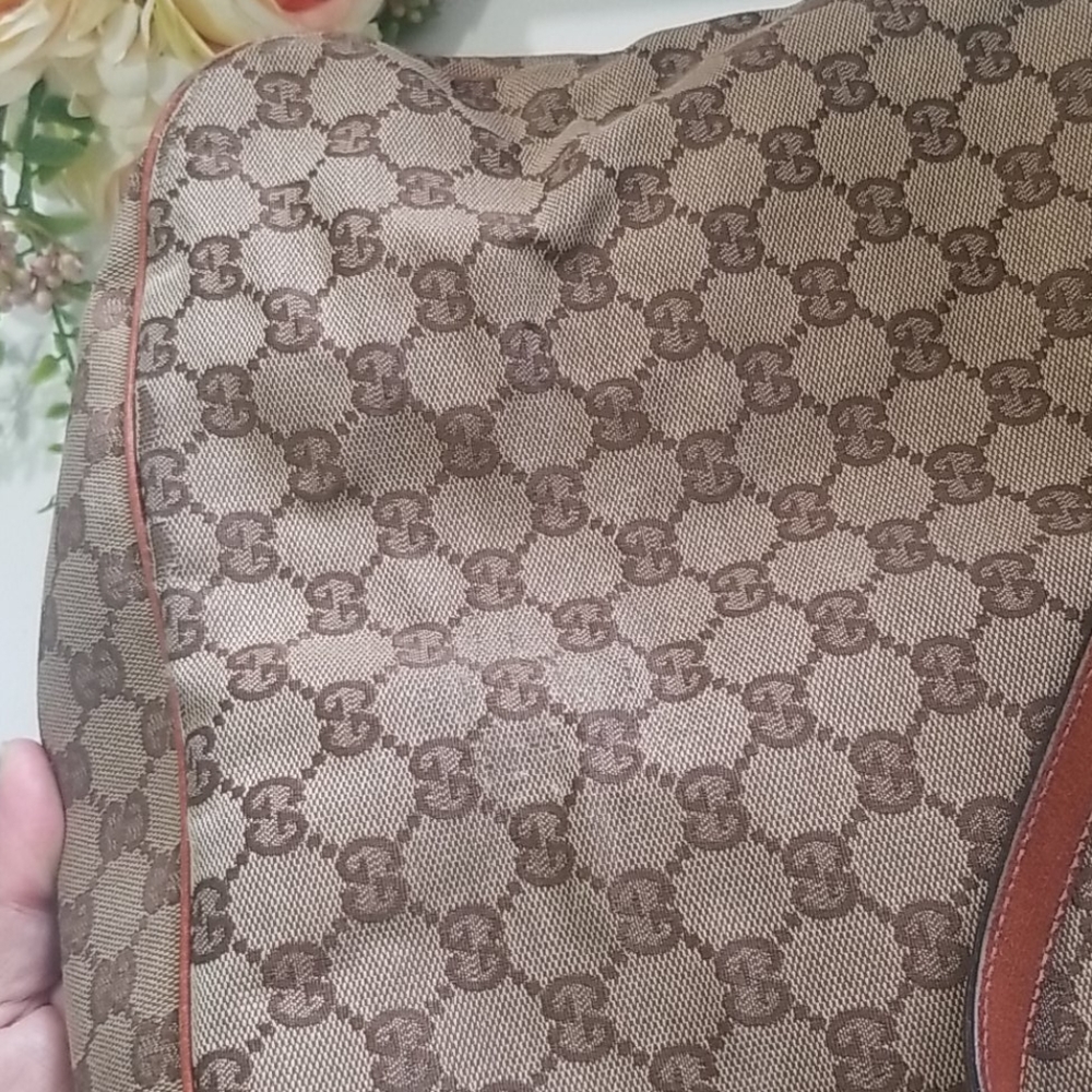 ๐ Gorgeous & authentic Gucci Eclipse bag ๐ - Picture 12 of 12
